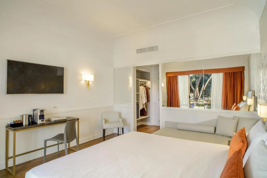 Room, Shangri La Roma, Rome