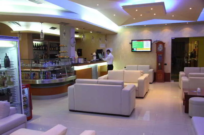 Bar, Vivas Hotel, Durres