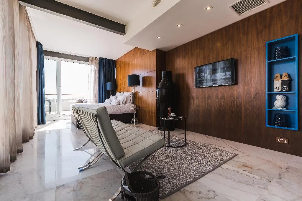JUNIOR SUITE WITH TERRACE Room, SU29 Hotel Valletta, Malta