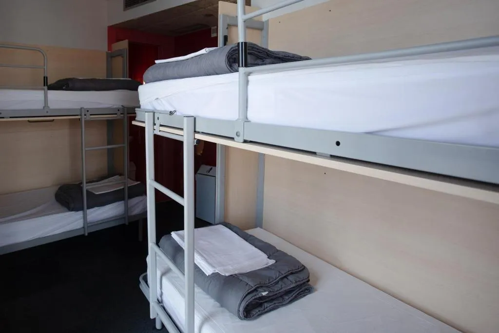Bed in dormitory FEMALE ROOM Room, Barcelona Urbany Hostel, Barcelona