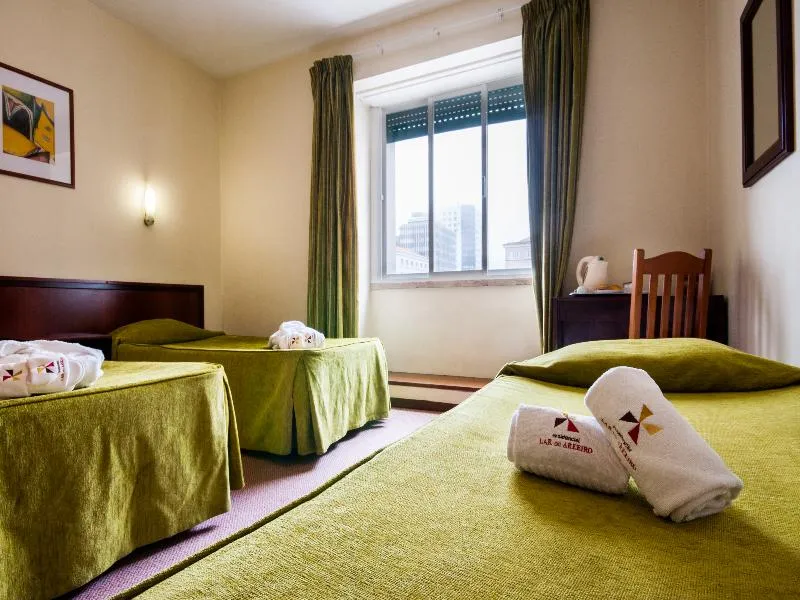 TRIPLE STANDARD Room, Residencial Lar do Areeiro, Lisbon