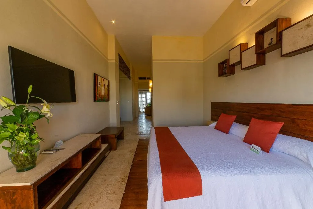 SUITE STANDARD Room, El Meson del Marques, Cancun Area