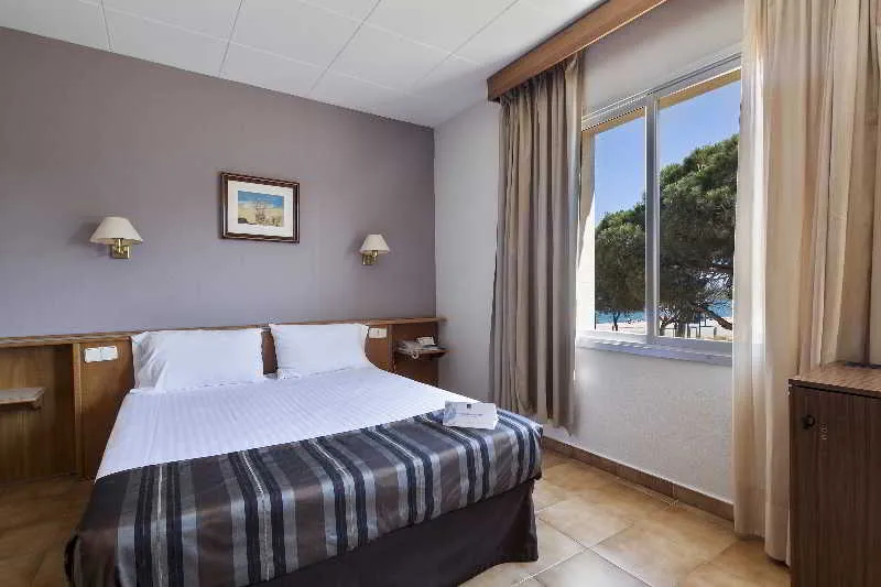 Double or Twin ECONOMY Room, Columbus, Costa Brava