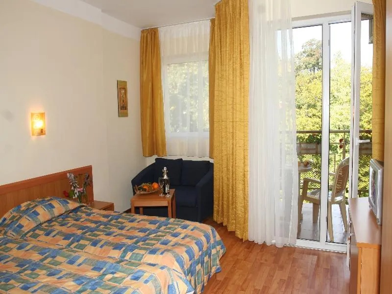 Room, Joya Park Complex, Varna