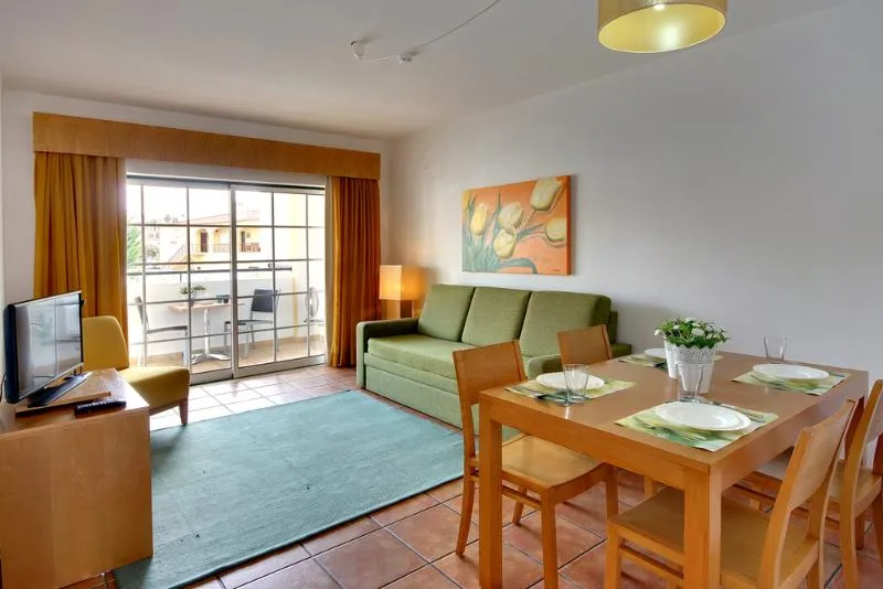 APARTMENT GARDEN VIEW ONE BEDROOM Room, Novochoro Apartments, Algarve