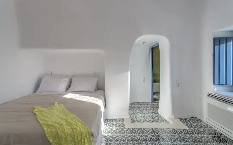 Room, Luna Santorini Suites, Santorini