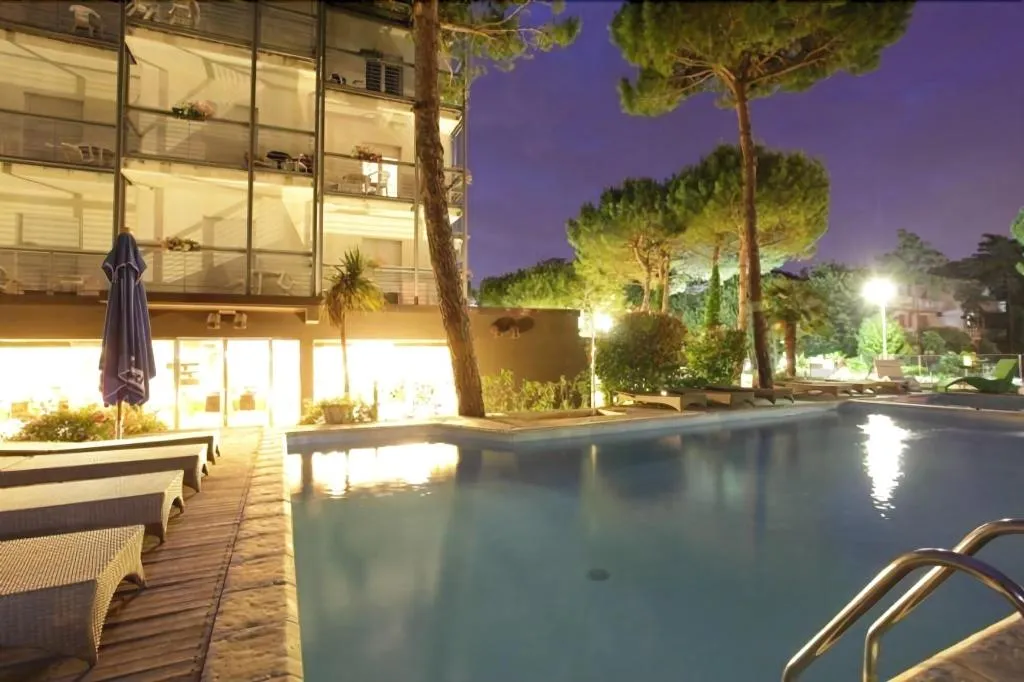 Sports and Entertainment, Hotel Martini, Venice