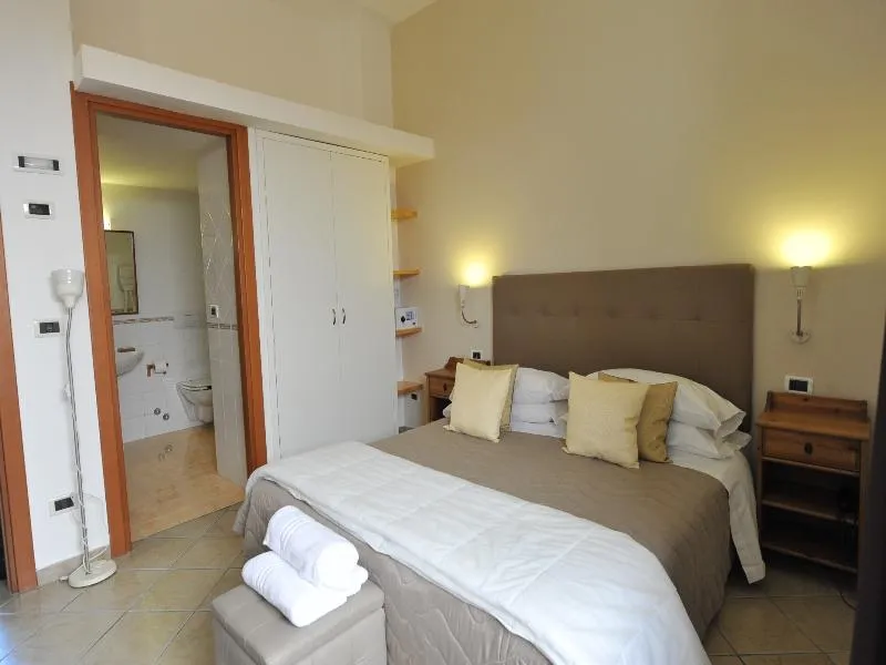 Room, Rivoli Sorrento, Naples