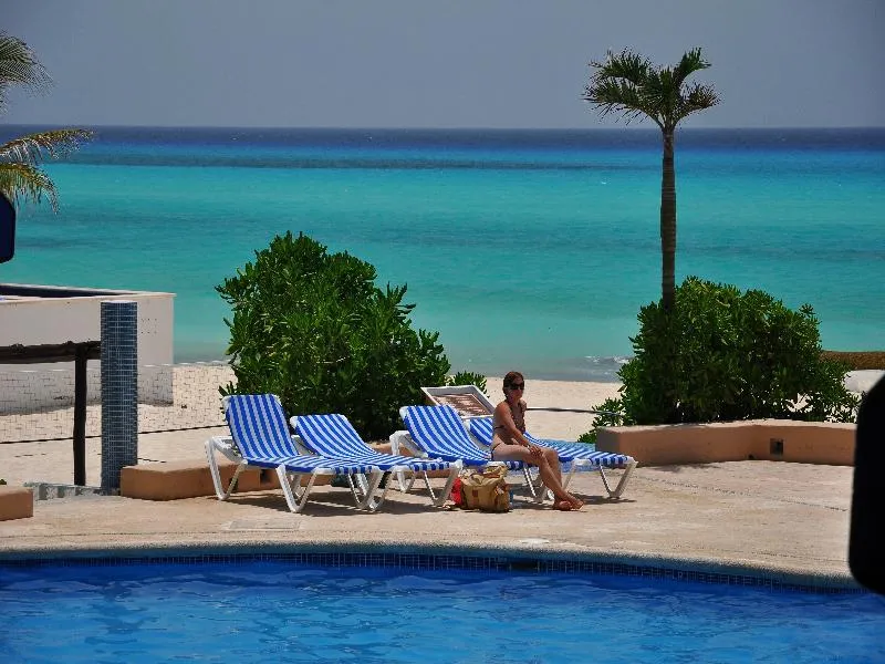Pool, The Reef Playacar Beach Resort & Spa, Cancun Area
