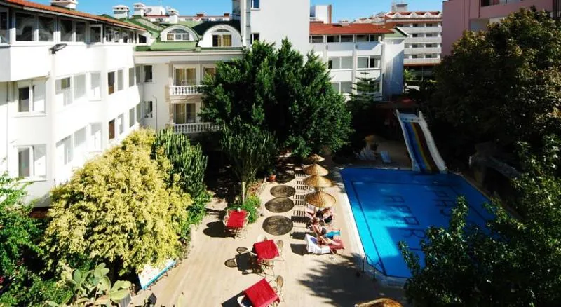 Pool, PasaHan Apart, Dalaman
