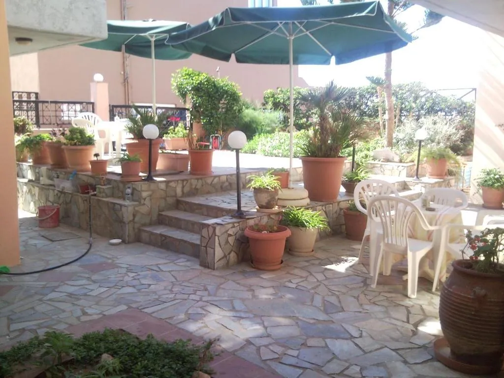 APARTMENT GARDEN VIEW ONE BEDROOM Room, Stella Apartments, Crete