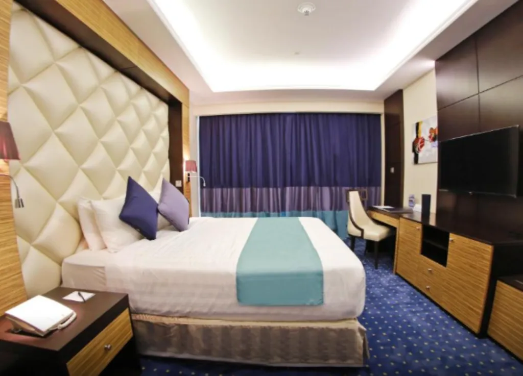 SINGLE PREMIUM Room, Armada Avenue Hotel (EX Armada Bluebay Hotel), Dubai
