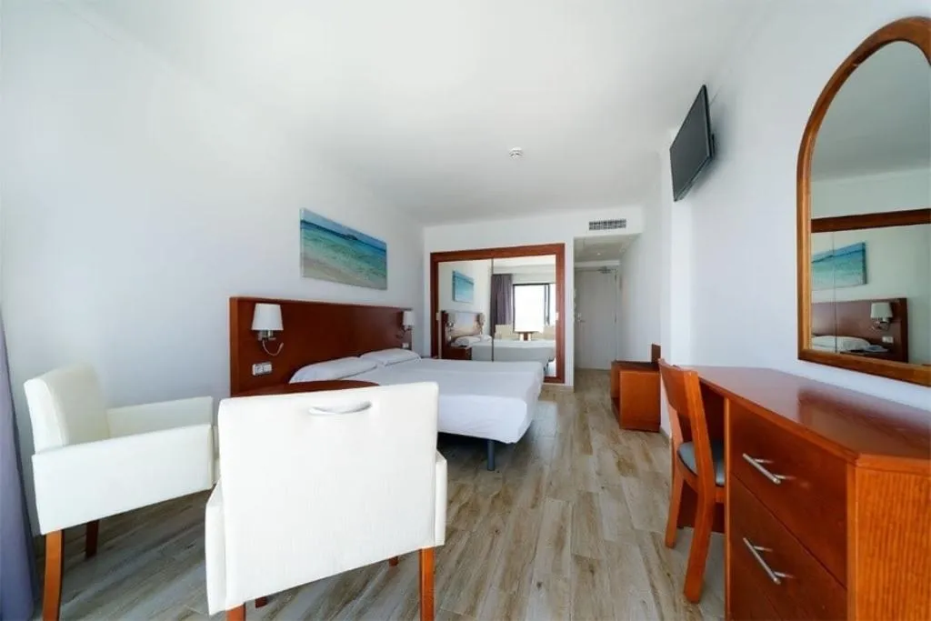 Double or Twin SEA VIEW Room, R2 Veronica, Majorca