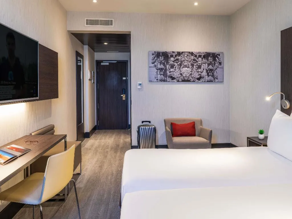 Room, Novotel Madrid Center, Madrid