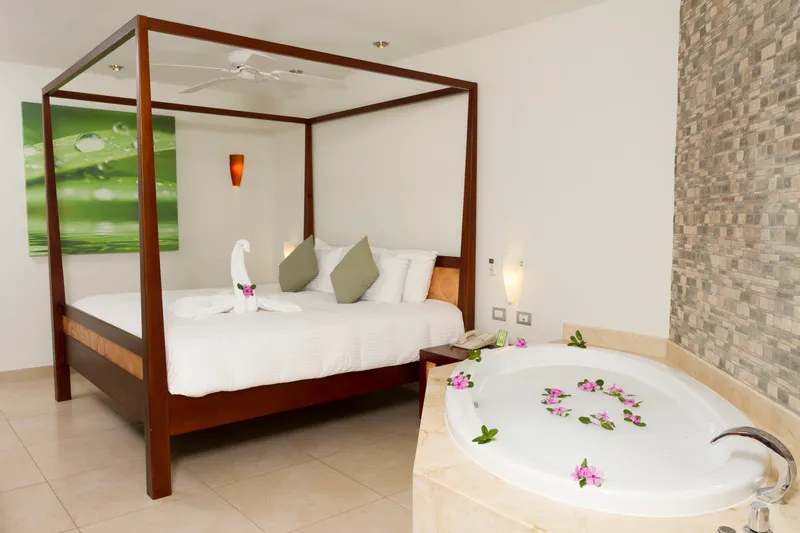 Room, Sandos Caracol Nature Resort & Water Park All Incl, Playa Del Carmen
