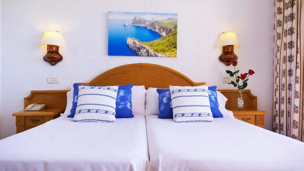 DOUBLE SINGLE USE STANDARD Room, Valentin Reina Paguera - Adults only, Majorca