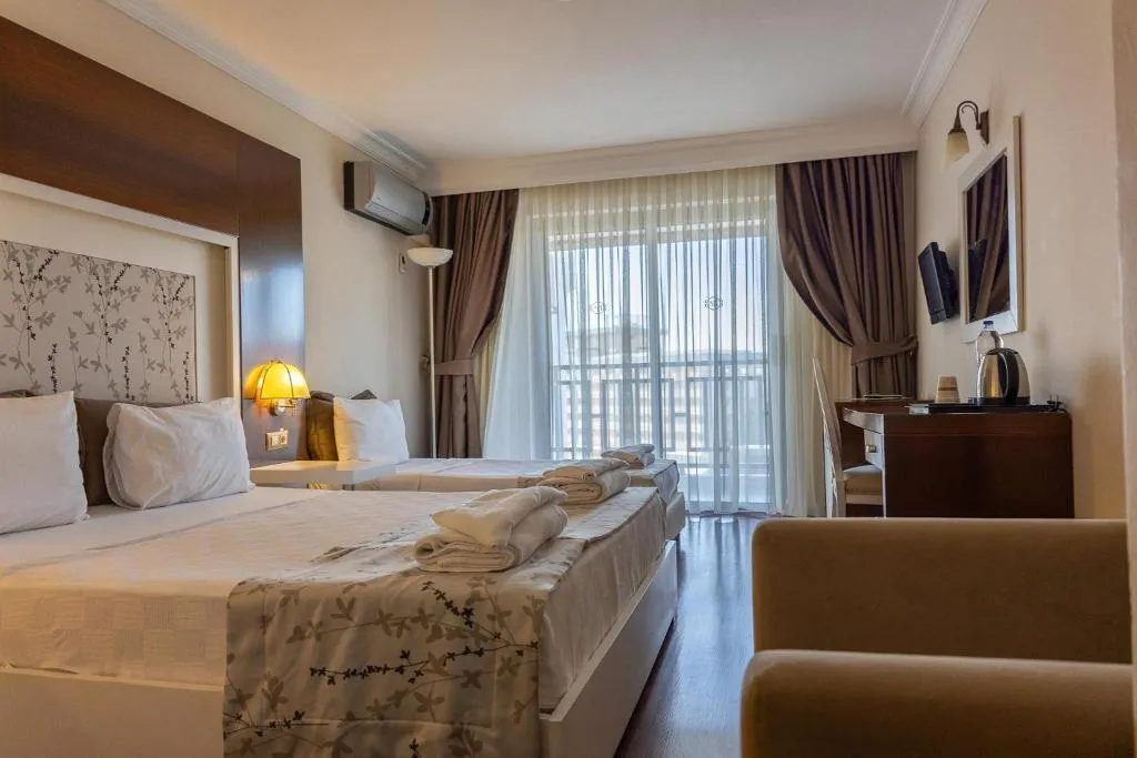 Double or Twin DELUXE TWO BEDS Room, Sentinus Beach Hotel, Izmir