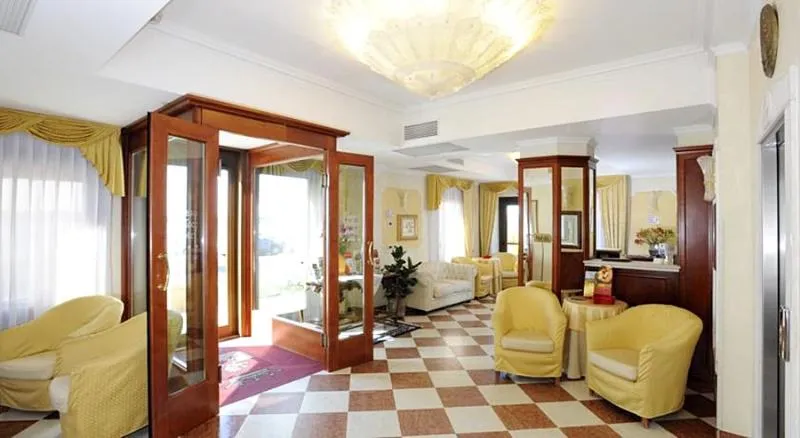 Lobby, Russo Palace, Venice