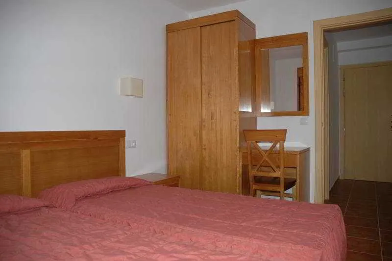 Room, Supermolina, Costa Brava