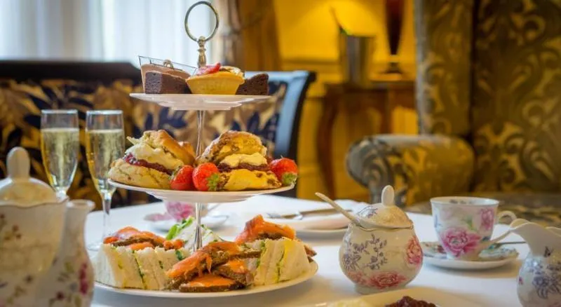 Restaurant, Clyde Court Hotel, Dublin