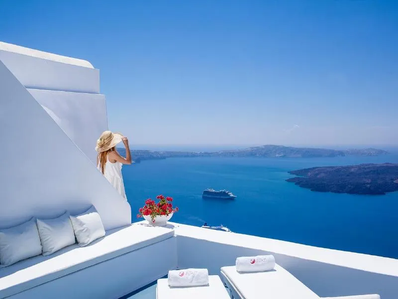 SUITE WITH JACUZZI Room, Aliko Luxury Suites, Santorini