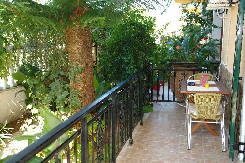 STUDIO STANDARD Room, Villa Nefeli, Corfu