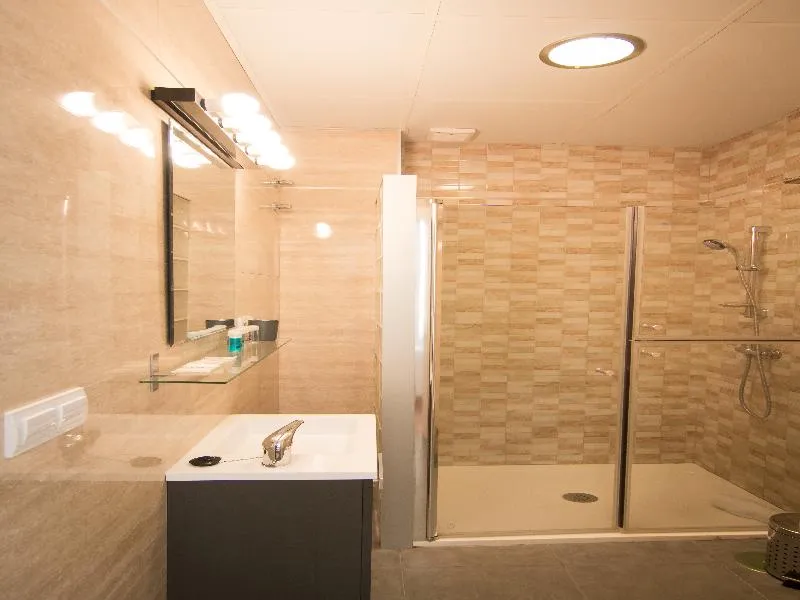 APARTMENT CAPACITY 4 ONE BEDROOM Room, Holidays2Malaga Comfort Center Apartments, Costa Del Sol