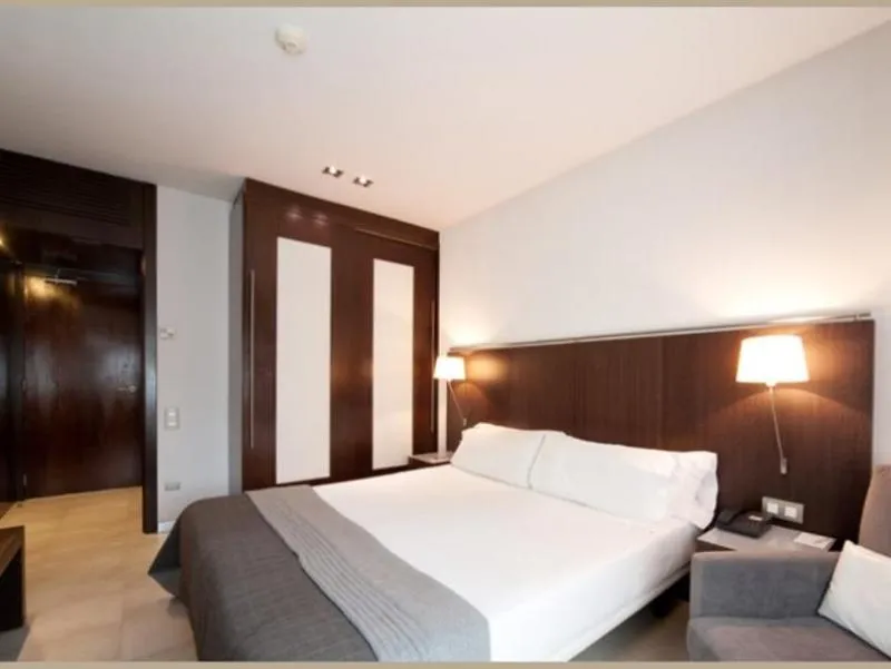 Room, Actual, Barcelona