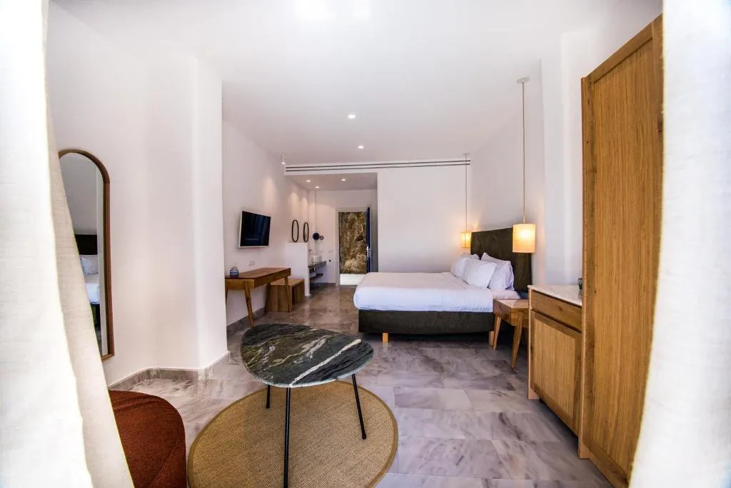 JUNIOR SUITE STANDARD Room, San Antonio Summerland, Mykonos