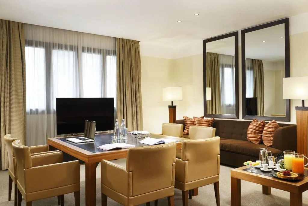 SUITE WITH DOUBLE BED Room, Milan Suite Hotel, Milan