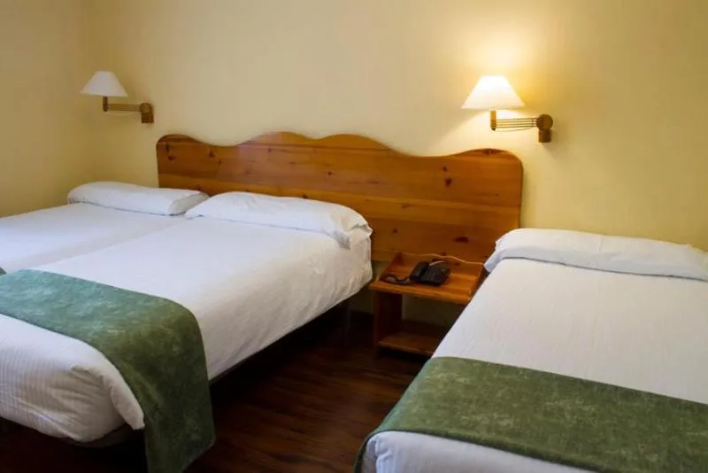 Double or Twin CAPACITY 2 Room, Vall de Nuria, Costa Brava