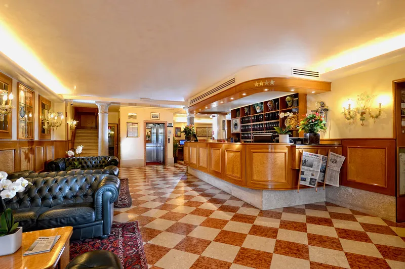 Lobby, Rialto Hotel, Venice