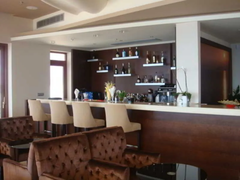 Bar, Odyssey, Kefallinia