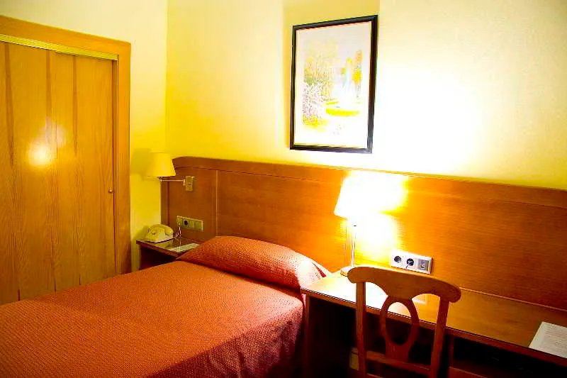 SINGLE STANDARD Room, Los Habaneros, Costa Blanca