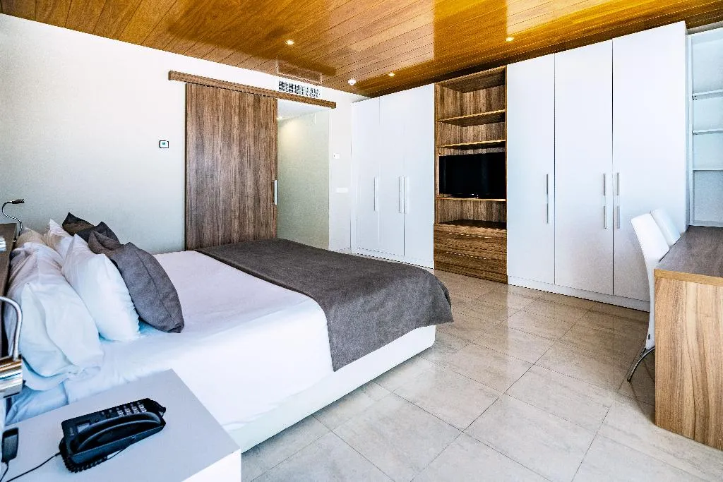 JUNIOR SUITE SEA VIEW Room, Hotel Sunway Playa Golf & Spa, Sitges, Costa Brava