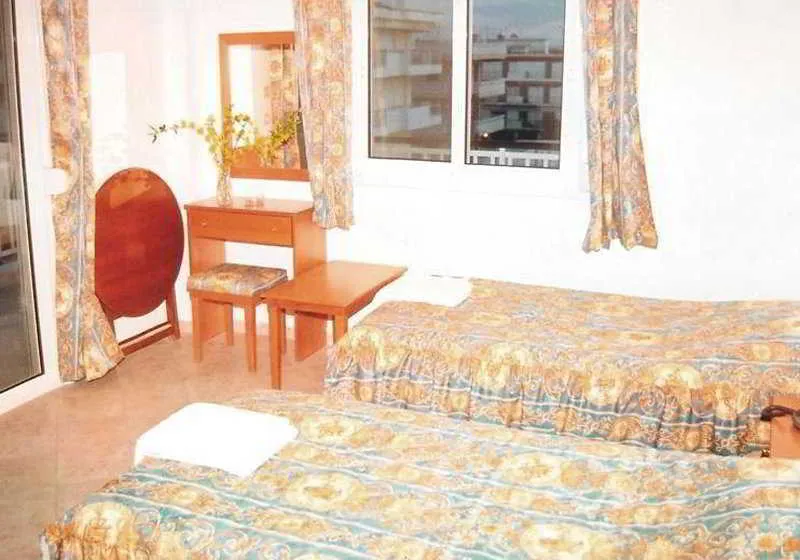 Room, Iris, Halkidiki