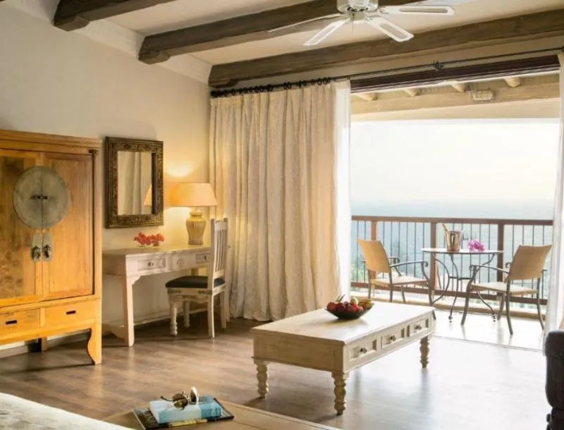 SUITE EXECUTIVE Room, Columbia Beach Resort, Cyprus