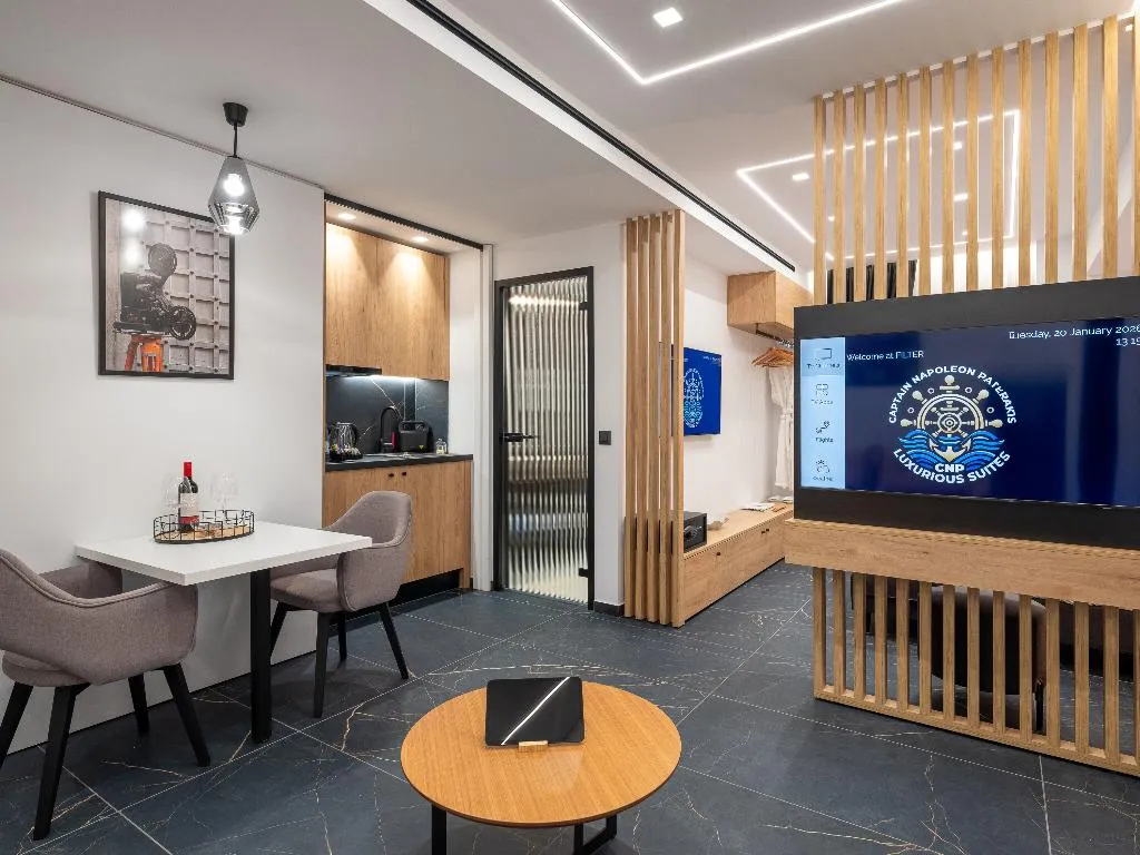 SUITE DELUXE Room, Captain Napoleon Paterakis CNP Luxurious Suites, Crete