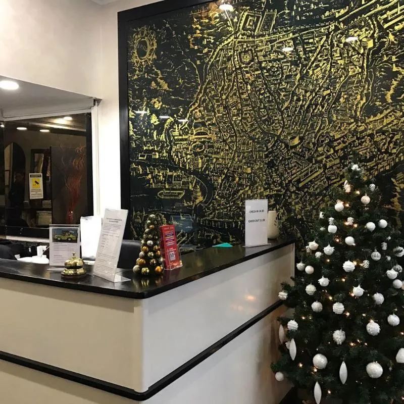 Lobby, Pyramid, Rome