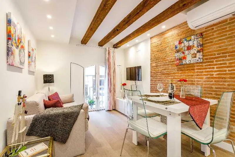 APARTMENT ONE BEDROOM Room, Urban District Vintage Suites, Barcelona
