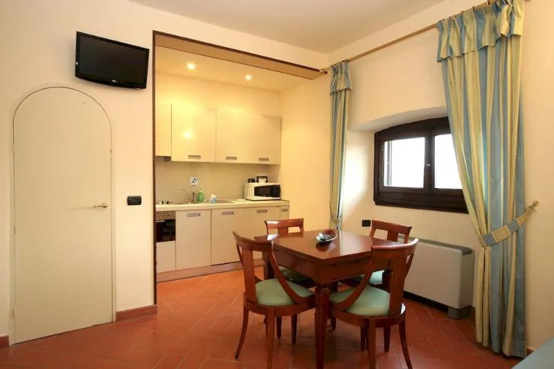 General view, Residence Palazzo Gamba, Florence