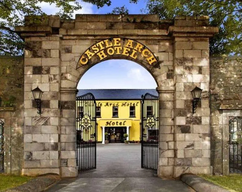 General view, Castle Arch, Dublin