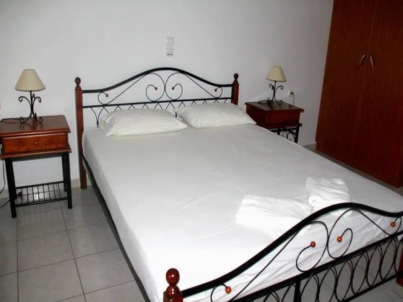 Room, Agnanti Studios, Kefallinia