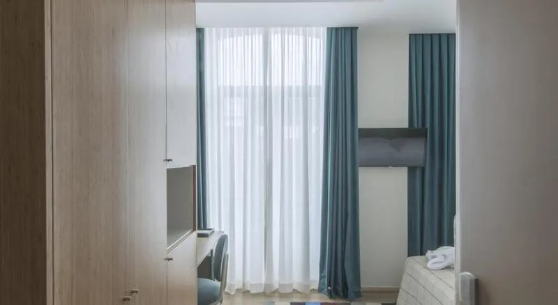Room, The Editory House Ribeira Hotel, Porto
