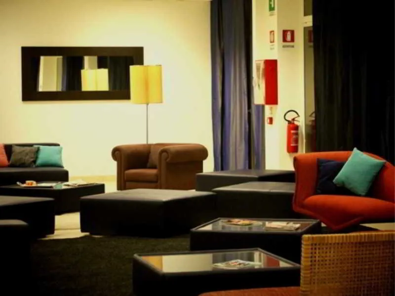 General view, New Moon Resort & Hostel, Milan