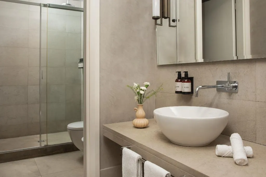 JUNIOR SUITE WITH VIEWS Room, Porta Rossa Hotel Firenze Colbert Collection, Florence