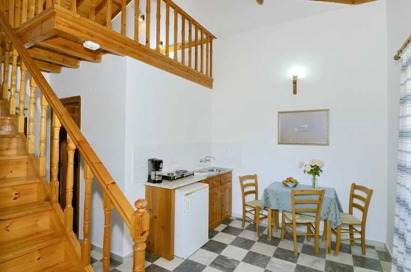 Room, Agrilionas Beach, Samos