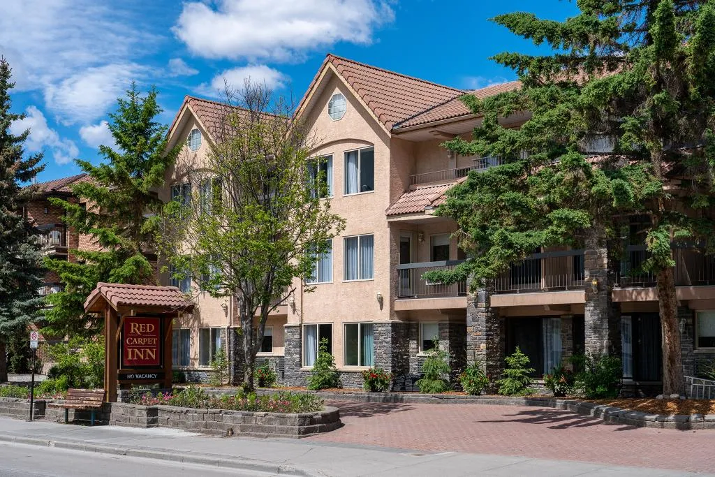 General view, Red Carpet Inn, Calgary, Alberta