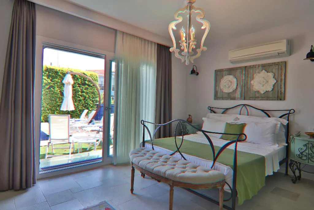DOUBLE DELUXE POOL VIEW Room, Alacaat, Izmir