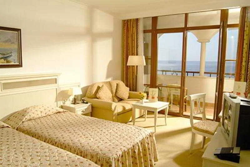 Room, Helena Sands, Bourgas